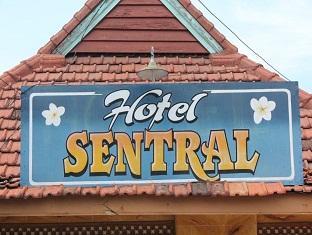 Hotel Sentral Buleleng  Exterior photo